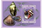 Nevis - shell-SEASHELLS OF THE Caribbean S/S  (ebay) s. 4 $ / collag